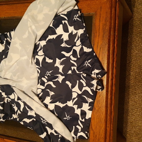 One Piece SwimWear sz XXL - Picture 2 of 6